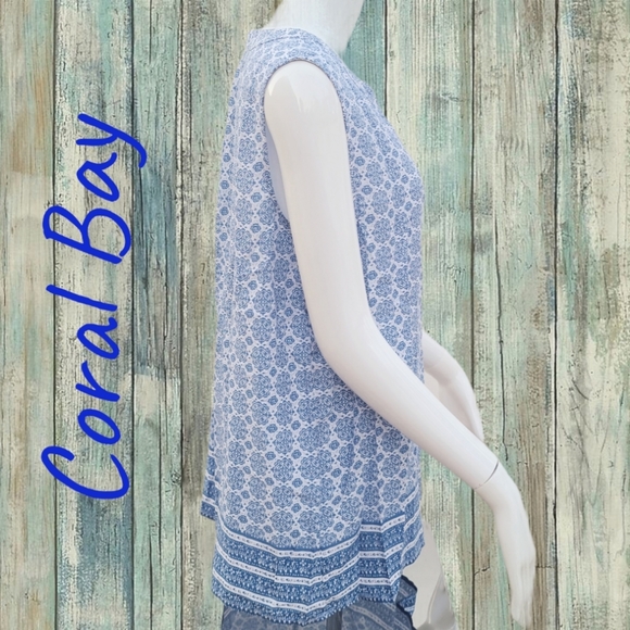 Coral Bay blue Sleeveless Blouse - Picture 4 of 6